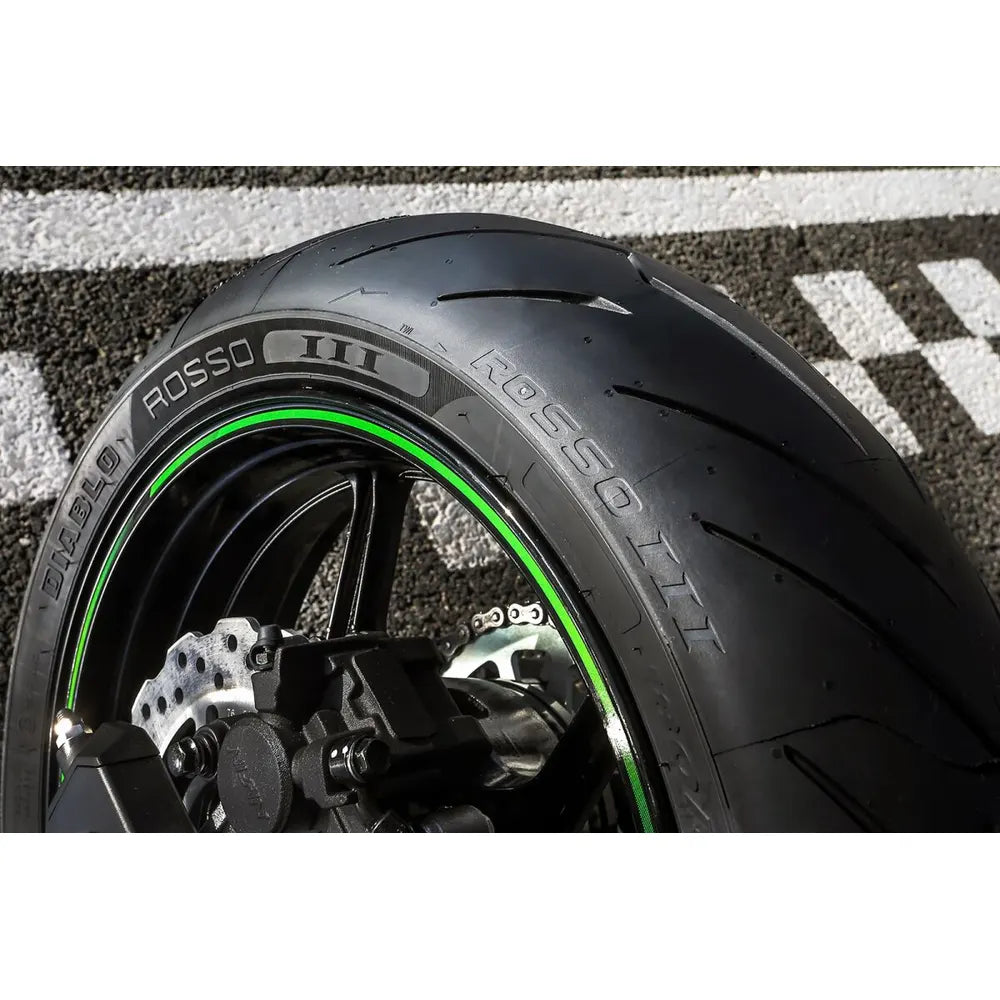 Pirelli Diablo Rosso III 190/50 ZR17 (73W) TL – bagdæk produktbillede – Pirelli-kvalitet til dig, der vil have trygt greb og god kørefølelse.