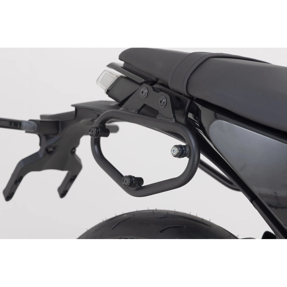 Husqvarna Svartpilen 401 ABS (23-26) m.fl. Legend Gear LC2 Side Bag System Black Edition – SW-Motech – produktbillede 4