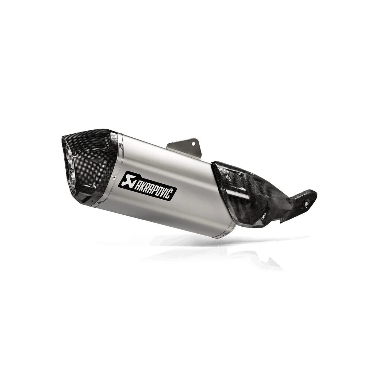 Akrapovič S-S8SO1-HAFT slip-on monteret på Suzuki V-Strom (23-26) m.fl.