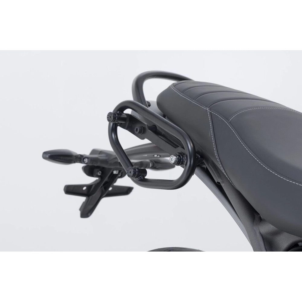 Triumph Scrambler 400 X ABS (24-26) m.fl. Legend Gear LC1 & LC 2 Side Bag System Black Edition – SW-Motech – produktbillede 5