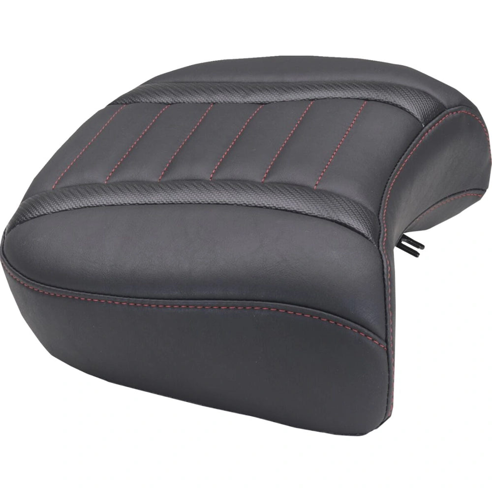 Harley-Davidson Touring (23-26) Touring Wide passagersæde, rød syning – Mustang – Mustang varenr. 88420DC