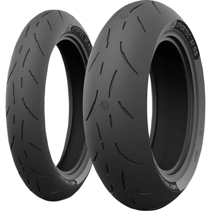 Metzeler Sportec 01 RS 180/55ZR17 (73W) TL – bagdæk – alternativt produktbillede med fokus på dækprofil og design.