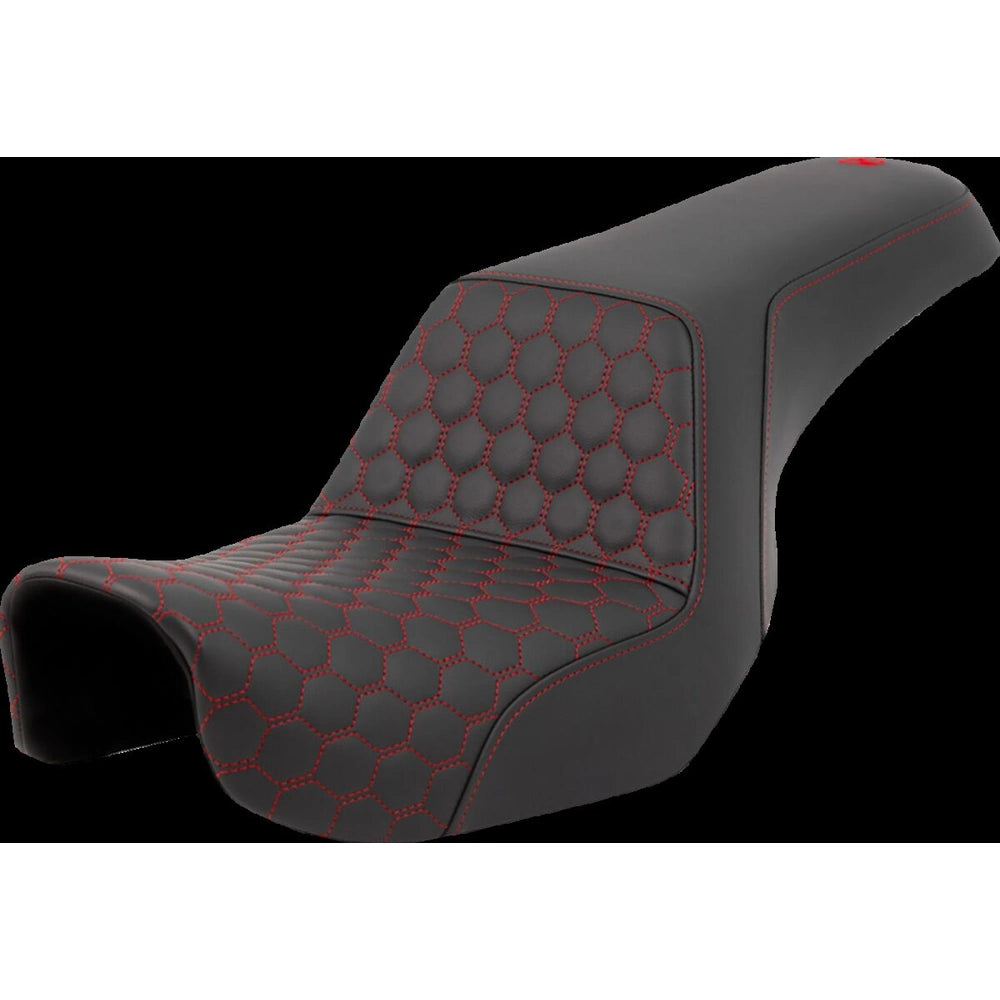 Harley-Davidson Dyna (06-17) Step-Up 2-up sæde Honeycomb rød syning – Saddlemen